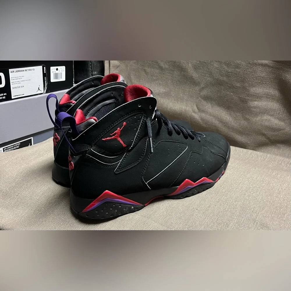 Jordan 7 Retro Raptors (2012) - Picture 5 of 13